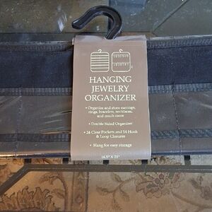 HANGING JEWELRY ORGANIZER